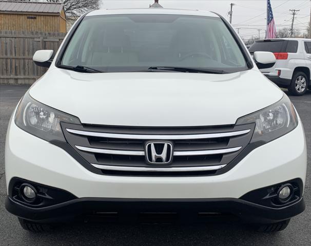 Photo of 2014 White Diamond Pearl Honda CR-V
