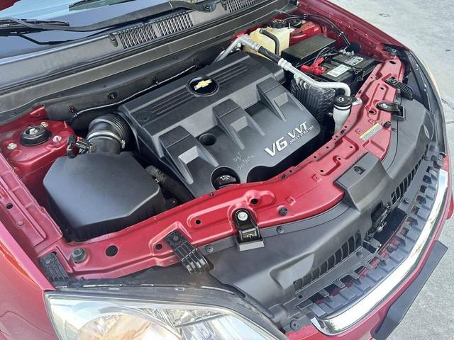 Photo of 2012 Crystal Red Tintcoat Chevrolet Captiva Sport