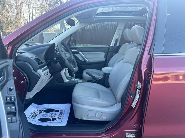 Photo of 2014 Venetian Red Pearl Subaru Forester