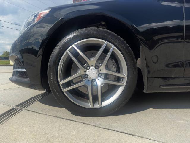 Photo of 2015 Black Mercedes-Benz S-Class