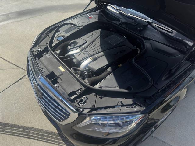 Photo of 2015 Black Mercedes-Benz S-Class