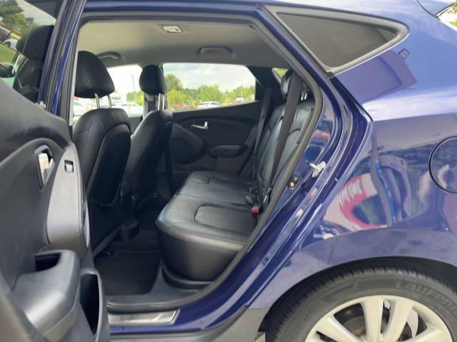 Photo of 2013 Blue Hyundai TUCSON