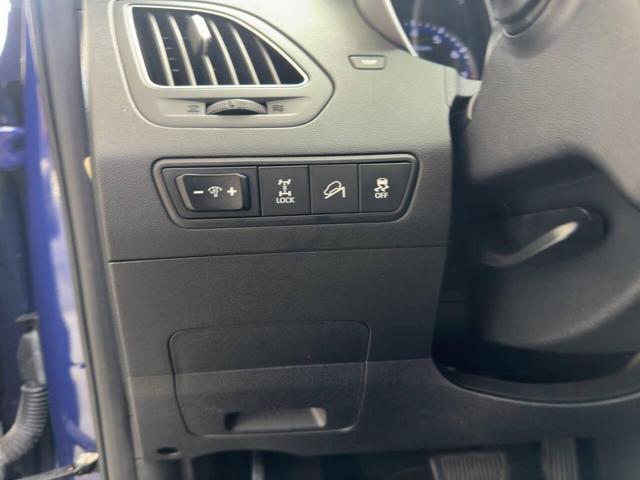 Photo of 2013 Blue Hyundai TUCSON