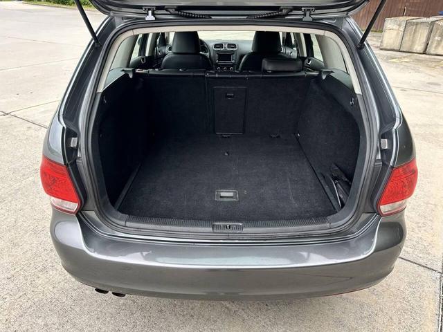 Photo of 2010 Platinum Gray Metallic Volkswagen Jetta