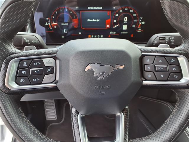 Photo of 2024 Oxford White Yz Ford Mustang