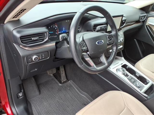 Photo of 2020 Rapid Red Metallic Tinted Clearcoat Ford Explorer