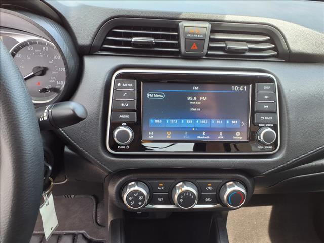 Photo of 2024 Brilliant Silver Metallic K23 Nissan Versa