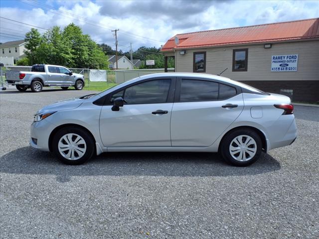 Photo of 2024 Brilliant Silver Metallic K23 Nissan Versa
