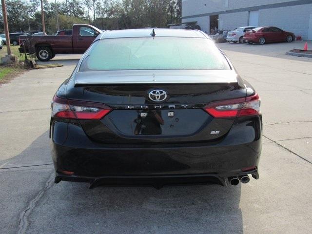 Photo of 2022 Black Toyota Camry
