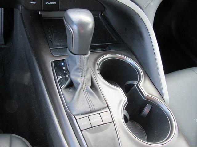 Photo of 2022 Black Toyota Camry