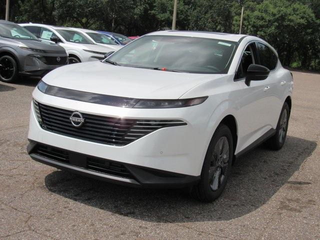 Photo of 2025 Everest White P Nissan Murano