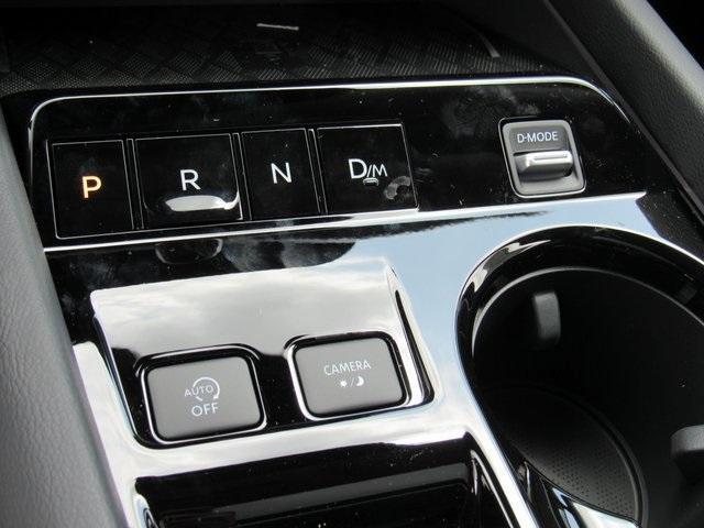 Photo of 2025 Everest White P Nissan Murano