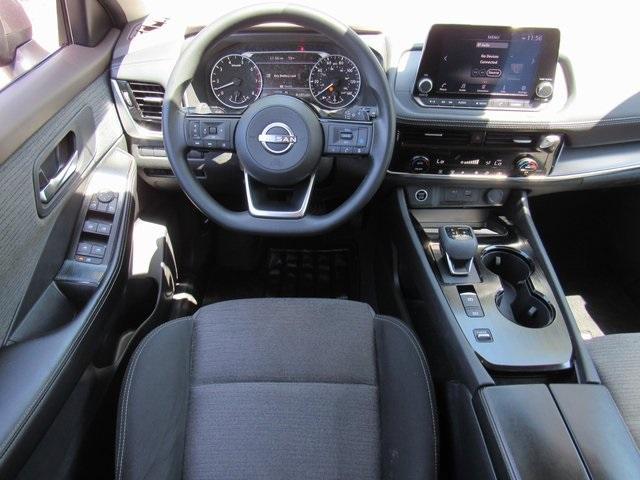 Photo of 2022 Gun Metallic Nissan Rogue