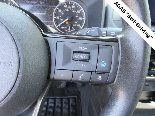 Photo of 2022 Gun Metallic Nissan Rogue