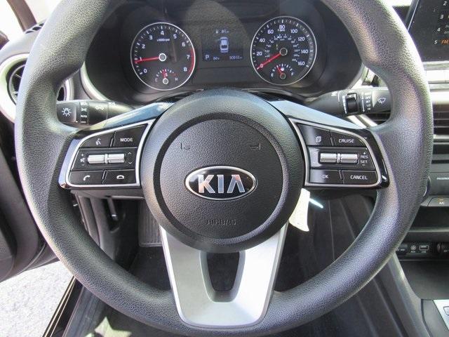 Photo of 2021 Aurora Black Pearl Kia Forte