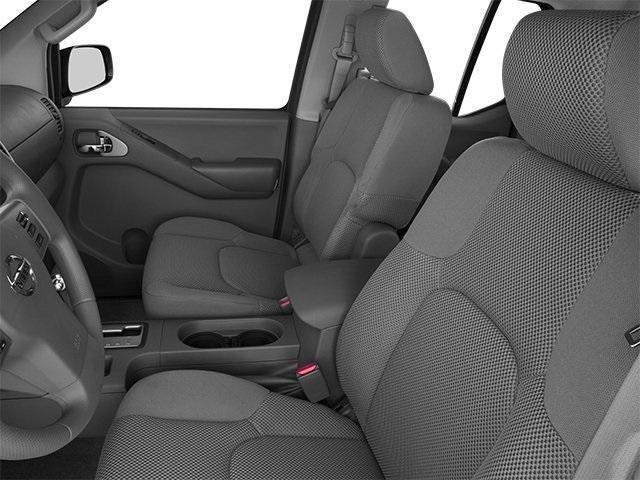 Photo of 2014 Graphite Blue Nissan Frontier
