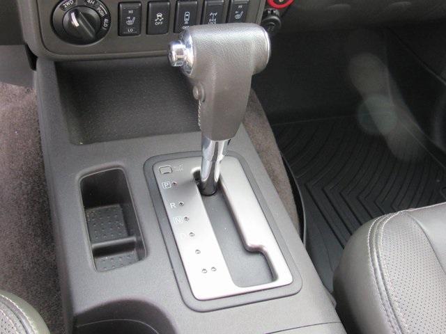 Photo of 2014 Graphite Blue Nissan Frontier