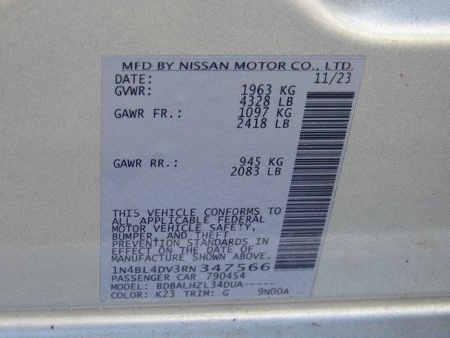 Photo of 2024 Brilliant Silver Metallic Nissan Altima