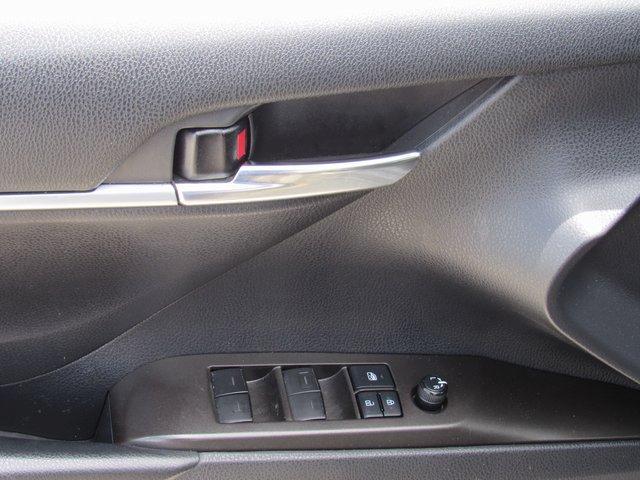Photo of 2022 Black Toyota Camry