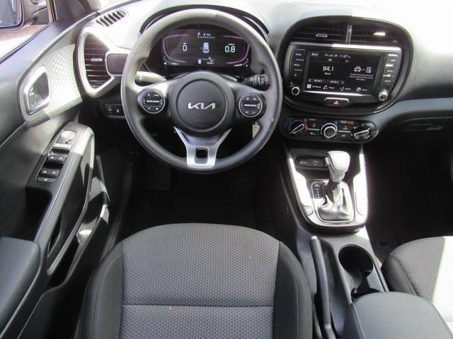 Photo of 2023 Gravity Gray Kia Soul