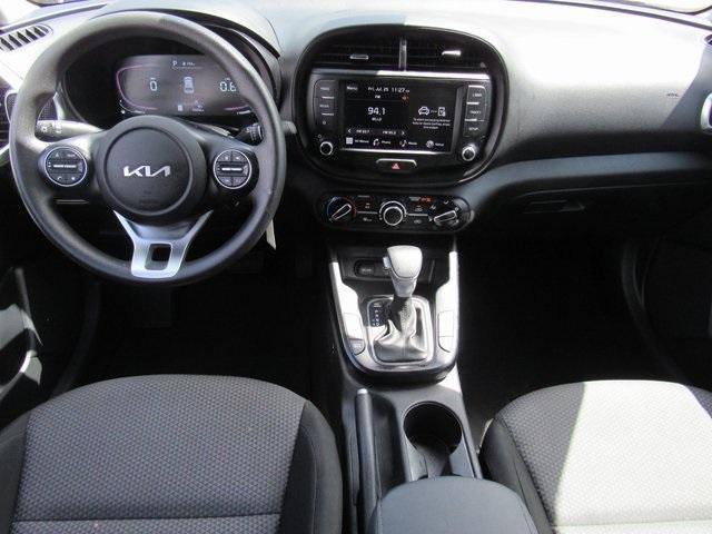 Photo of 2023 Gravity Gray Kia Soul