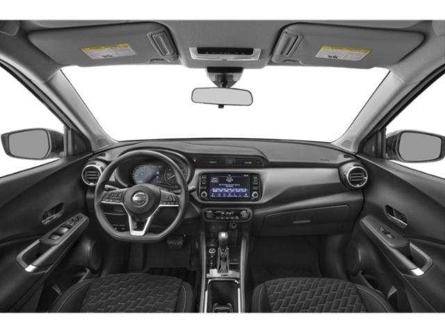 Photo of 2021 Super Black Nissan Kicks