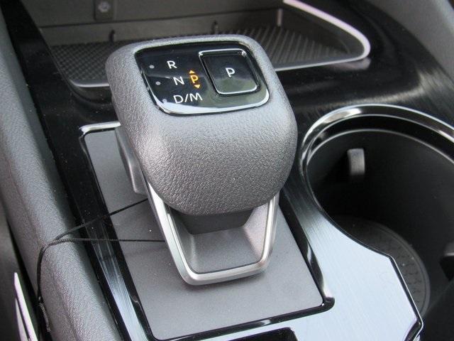 Photo of 2025 Black Nissan Rogue