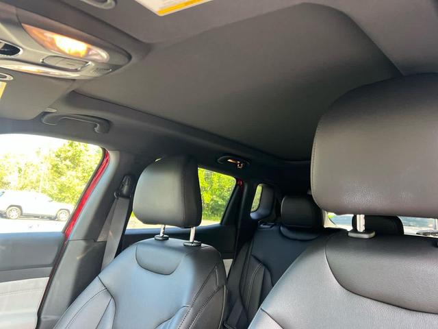 Photo of 2025 Red Hot Pearlcoat Jeep Compass