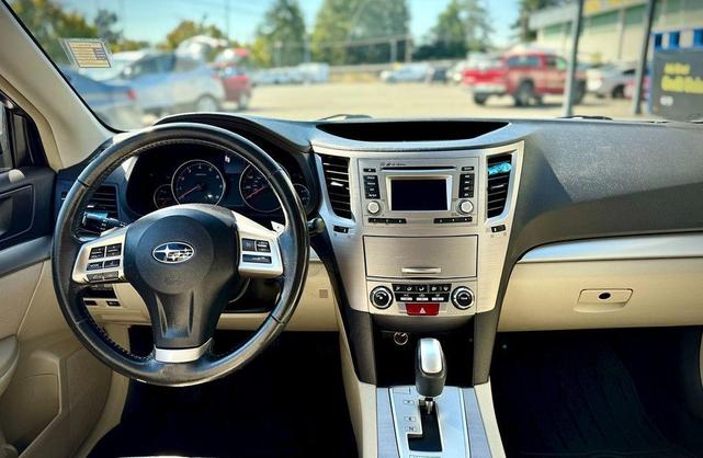Photo of 2014 Satin White Pearl Subaru Outback