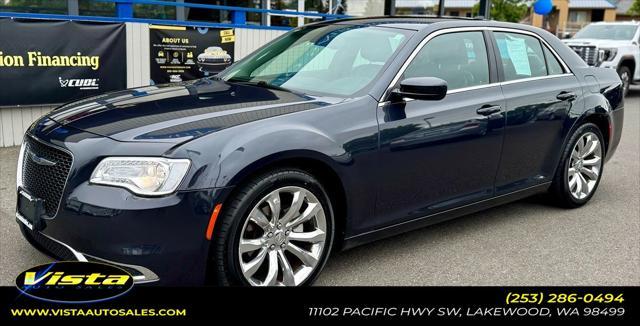 2017 Chrysler 300