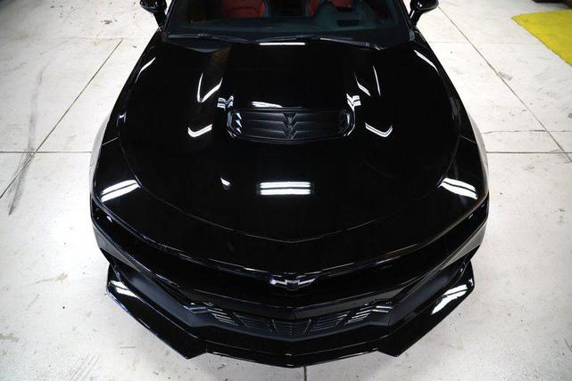 Photo of 2023 Black Chevrolet Camaro