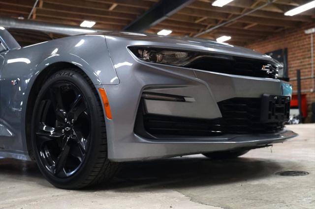 Photo of 2020 Shadow Gray Metallic Chevrolet Camaro