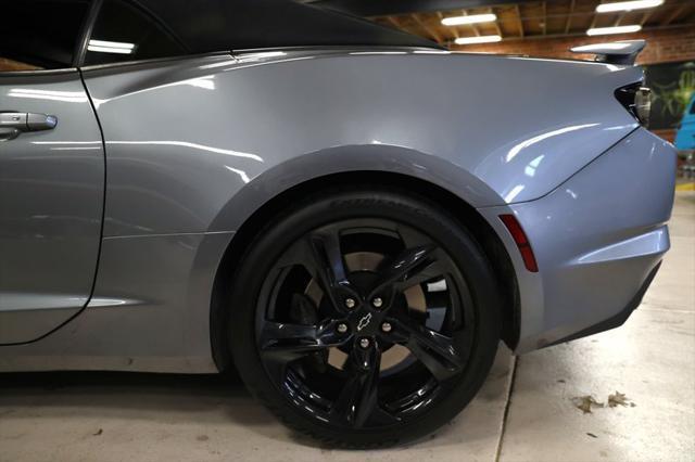 Photo of 2020 Shadow Gray Metallic Chevrolet Camaro