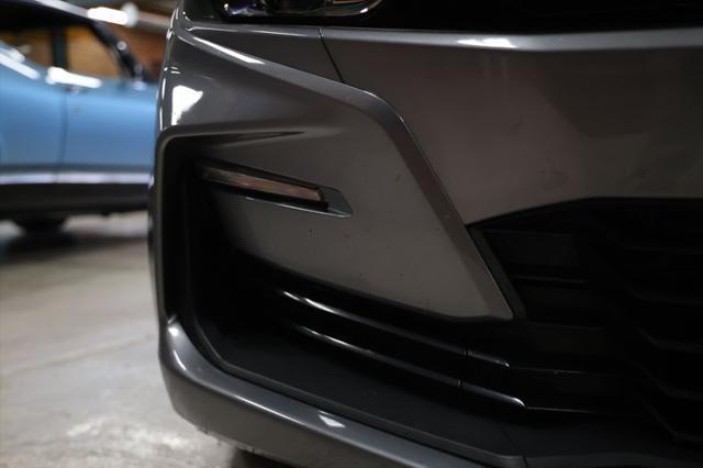 Photo of 2020 Shadow Gray Metallic Chevrolet Camaro