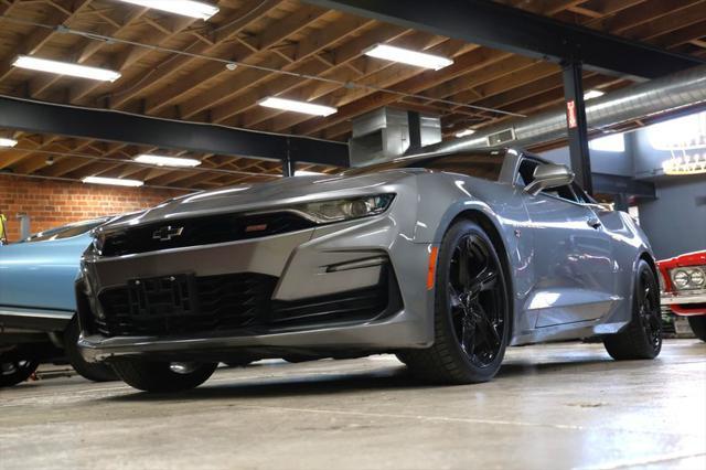 Photo of 2020 Shadow Gray Metallic Chevrolet Camaro