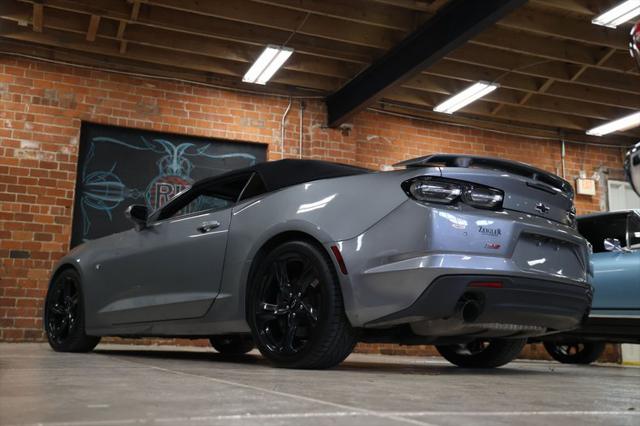 Photo of 2020 Shadow Gray Metallic Chevrolet Camaro