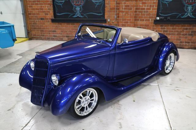 Photo of 1935 Medium Blue Metallic Ford Roadster
