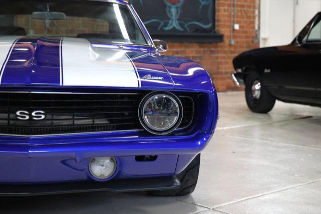 Photo of 1969 Blue Metallic Chevrolet Camaro