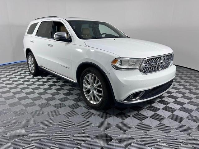 Photo of 2015 Bright White Clearcoat Dodge Durango