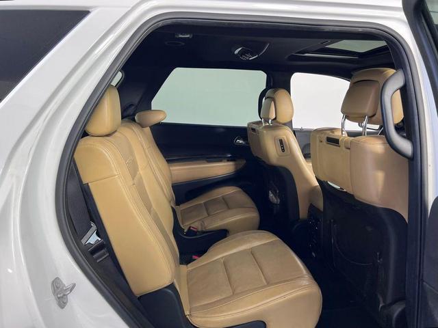 Photo of 2015 Bright White Clearcoat Dodge Durango