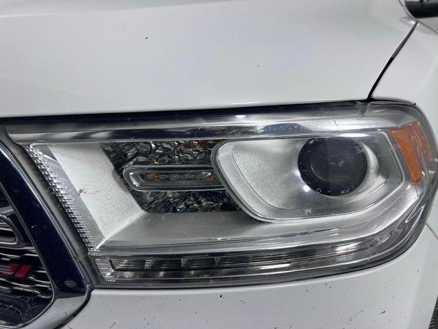 Photo of 2015 Bright White Clearcoat Dodge Durango