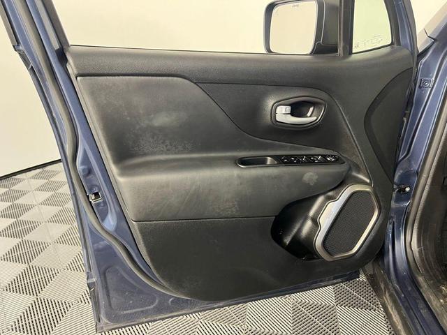 Photo of 2023 Slate Blue Pearlcoat Jeep Renegade
