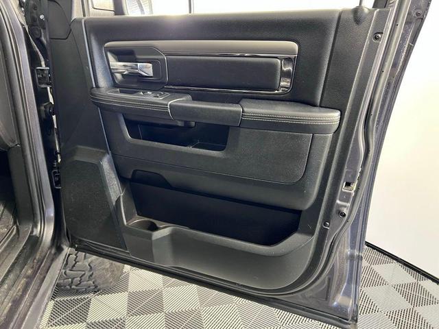 Photo of 2018 Granite Crystal Clearcoat Metallic RAM 1500