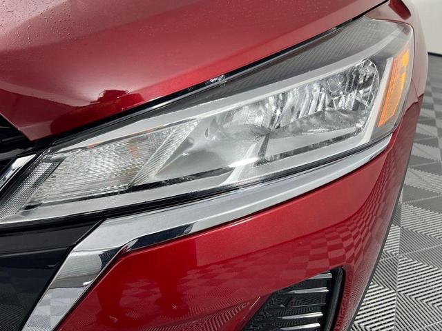Photo of 2022 Scarlet Ember Nissan Kicks