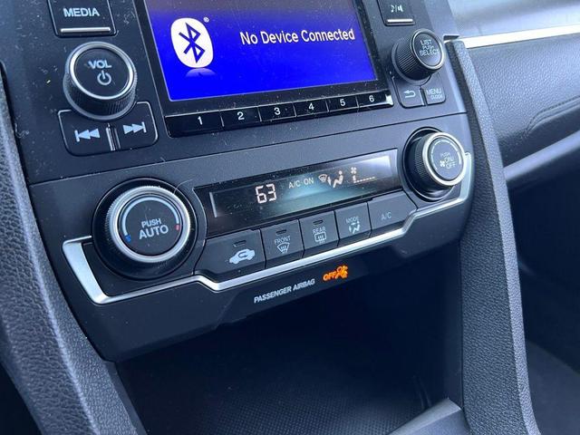 Photo of 2019 Gray Honda Civic