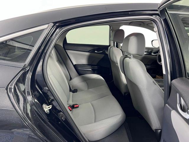 Photo of 2019 Gray Honda Civic