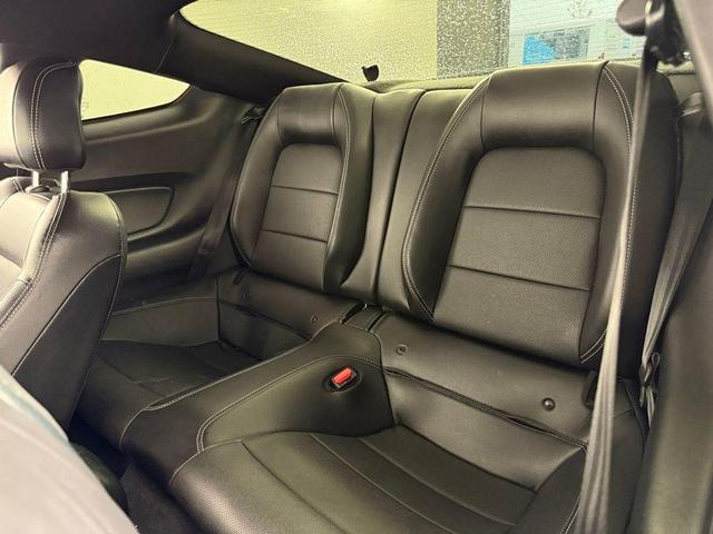 Photo of 2023 Oxford White Ford Mustang