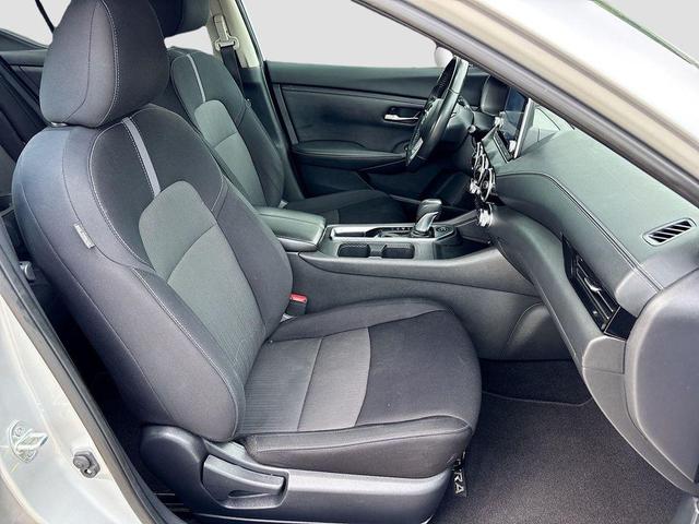 Photo of 2021 Brilliant Silver Metallic Nissan Sentra