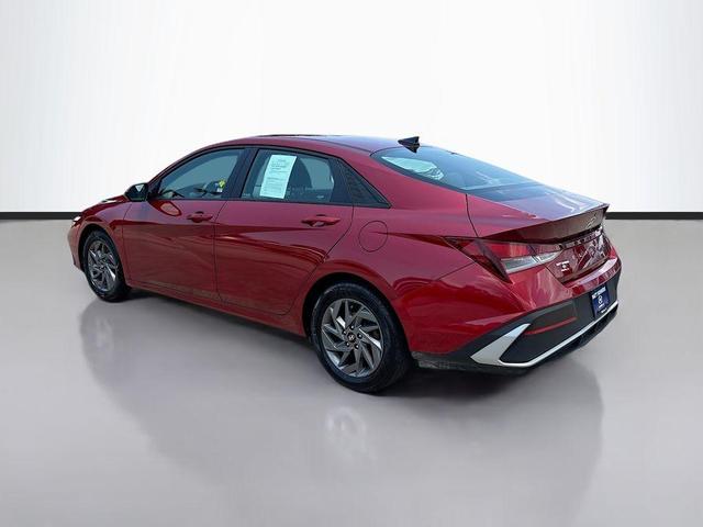 Photo of 2024 Red Hyundai ELANTRA