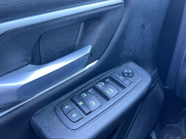 Photo of 2021 Granite Crystal Clearcoat Metallic RAM 1500